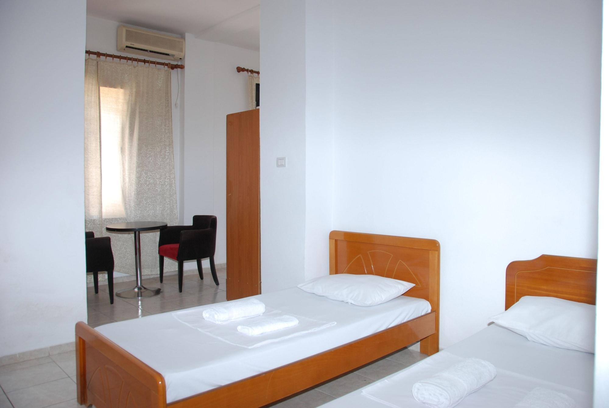 Casa Mia Hotel Sarande Exterior photo