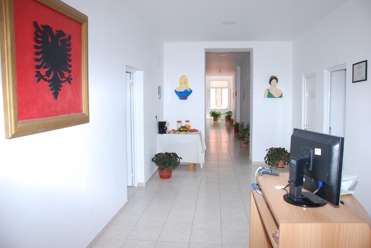Casa Mia Hotel Sarande Exterior photo